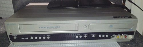 Magnavox mwr20v6 dvd vhs vcr - magnavox,